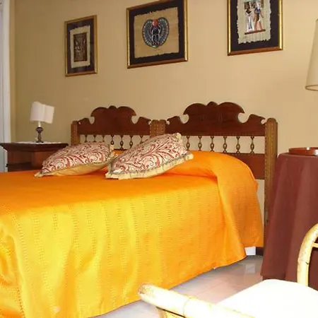 La Magnolia Bed & Breakfast *